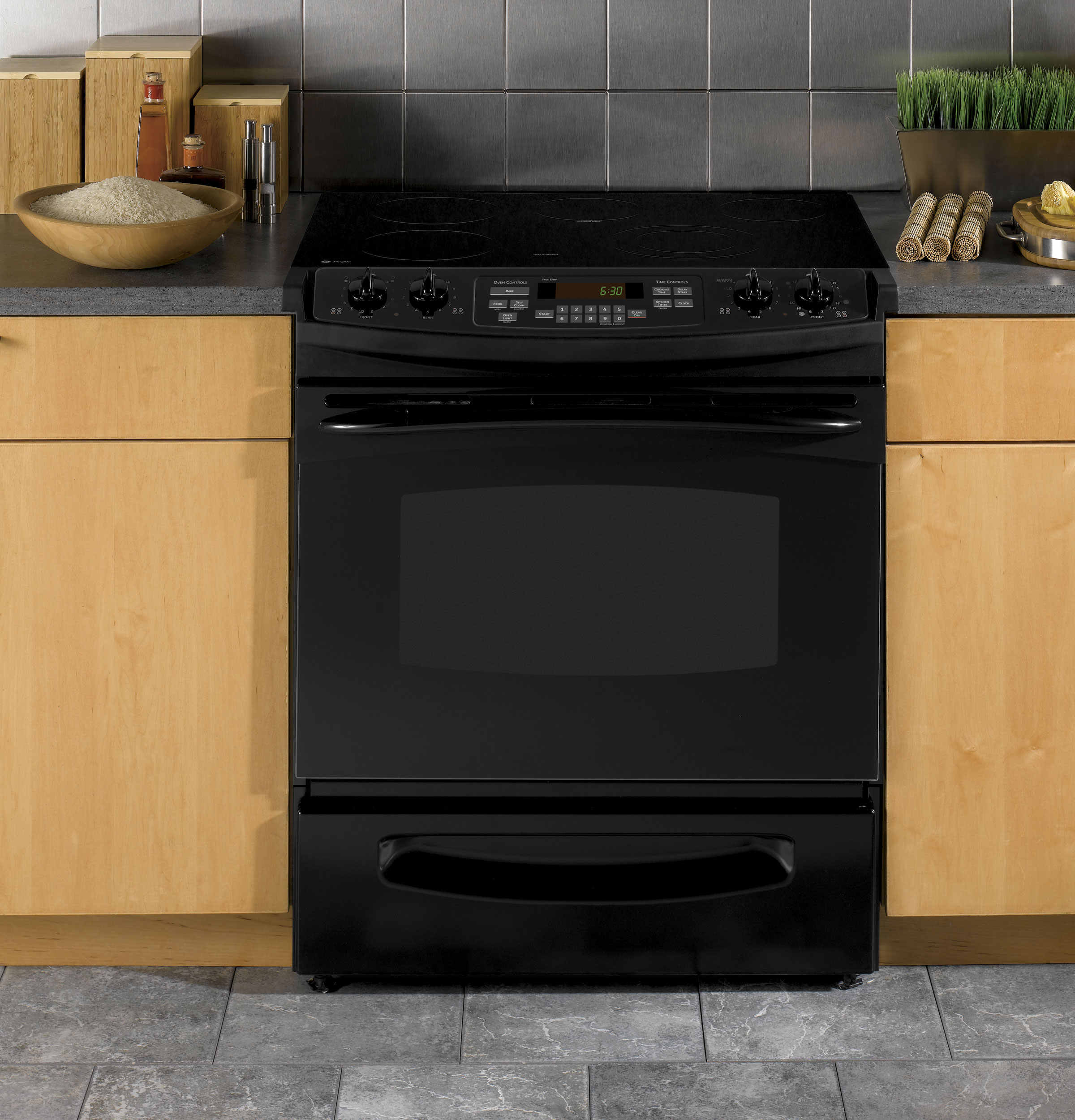 30" Slide-In Electric Range PS900DPBB