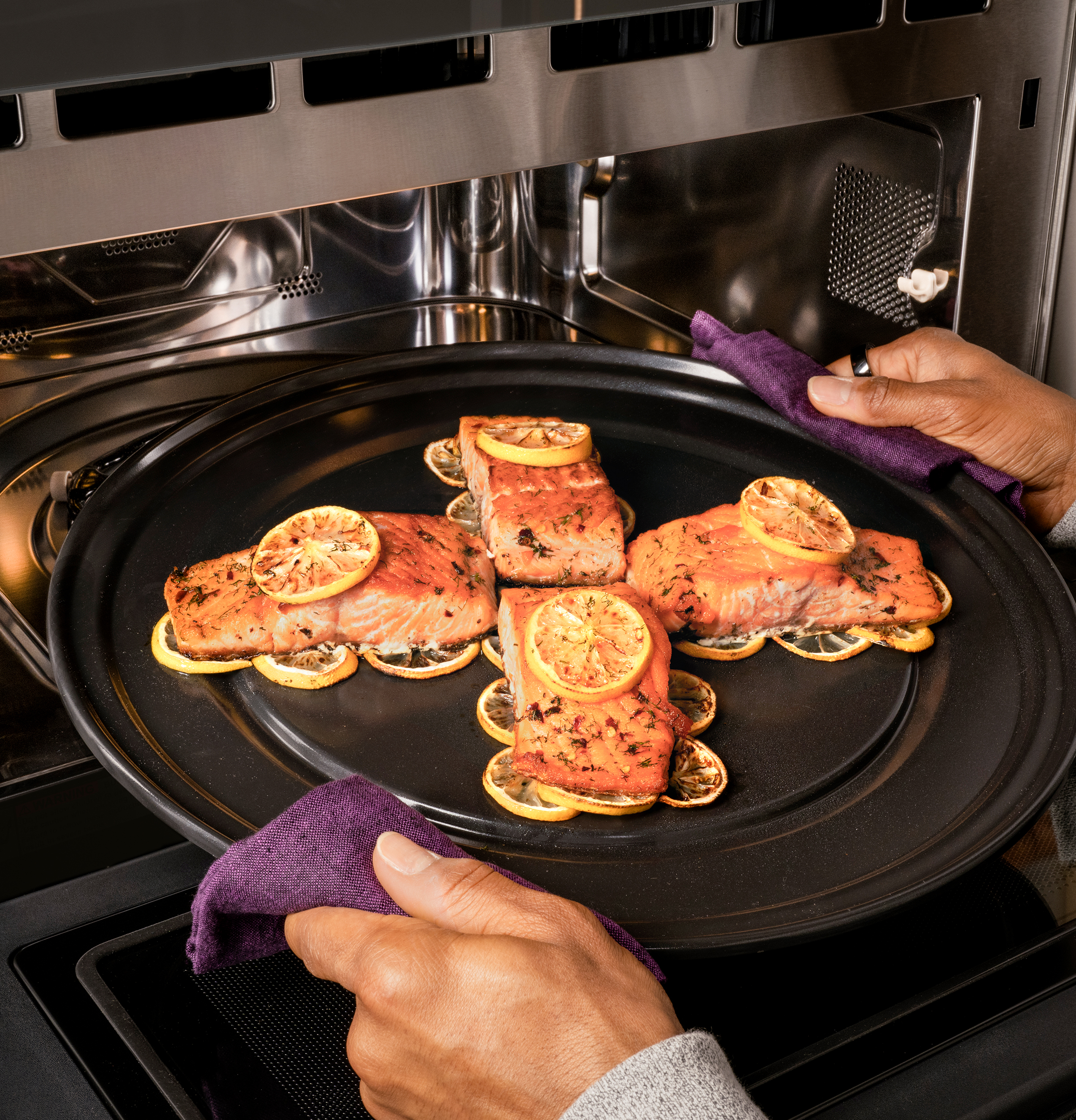 27" Single Wall Oven with 120V Advantium Technology PSB9100SVSS