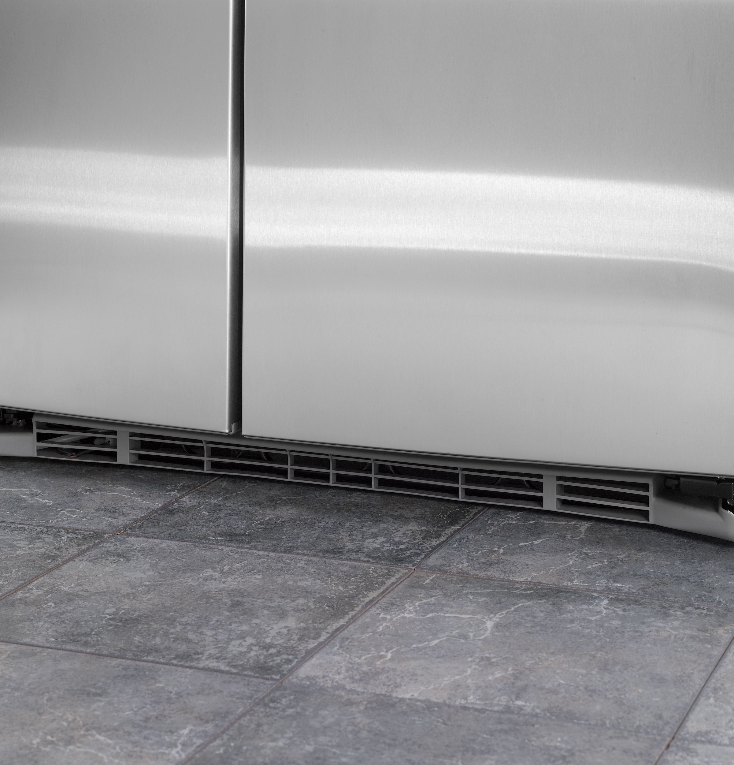 29.1 Cu. Ft. Side-by-Side Refrigerator with Dispenser PSHF9PGZWW