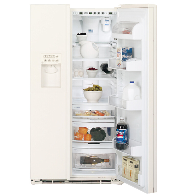 Arctica CustomStyle 22.6 Cu. Ft. Side-By-Side Refrigerator PSI23NGMCC