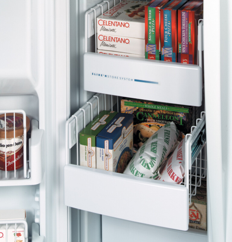 28.7 Cu. Ft. Side-by-Side Refrigerator with Refreshment Center PSS29NHPBB