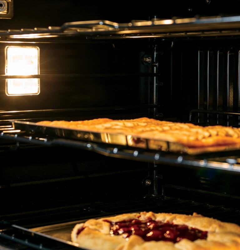 GE Profile Series 30" Built-In Single Convection Wall Oven Stainless Steel PT7050SFSS Picture 1