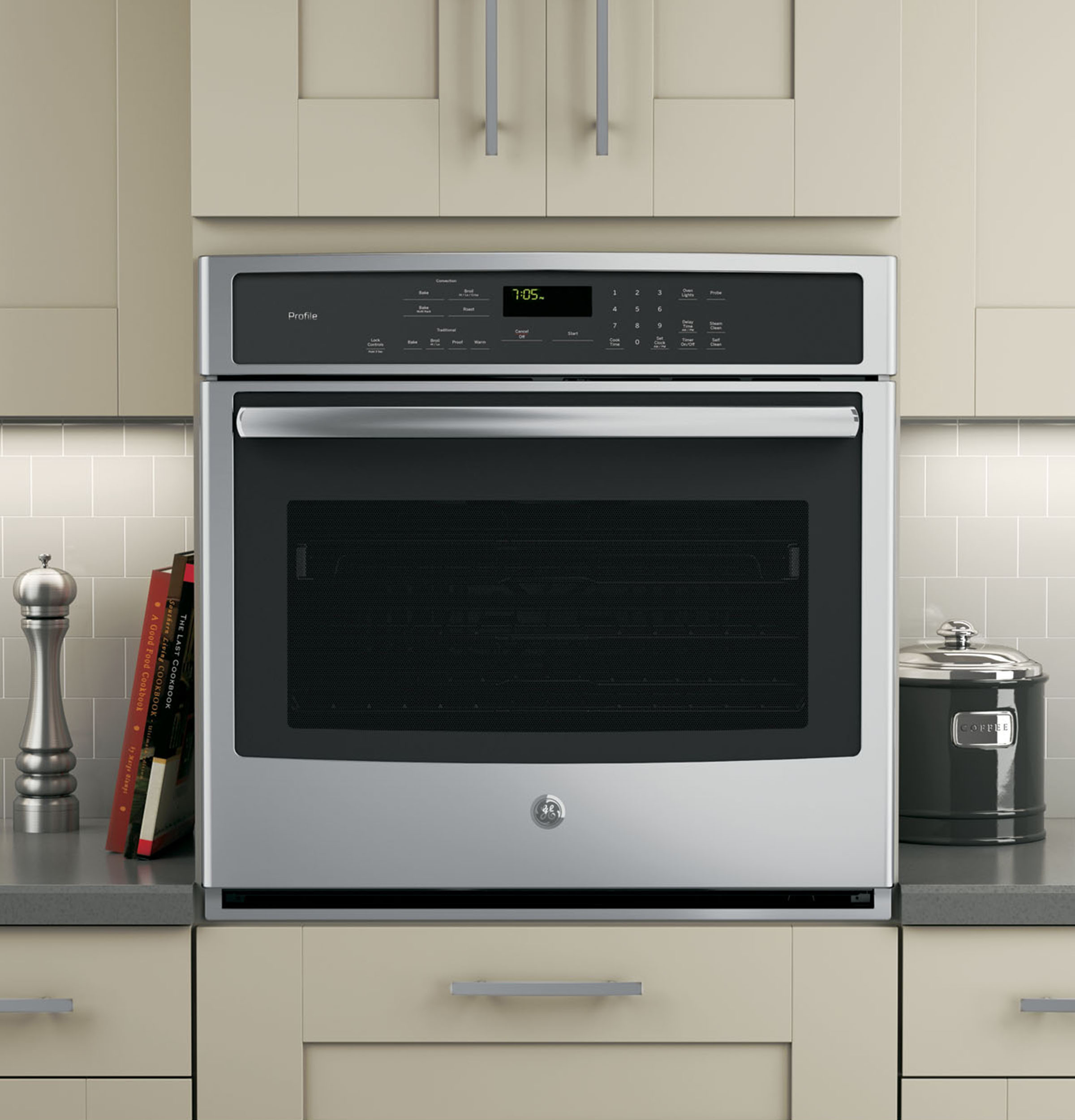 Series 30" Built-In Single Convection Wall Oven PT7050SFSS