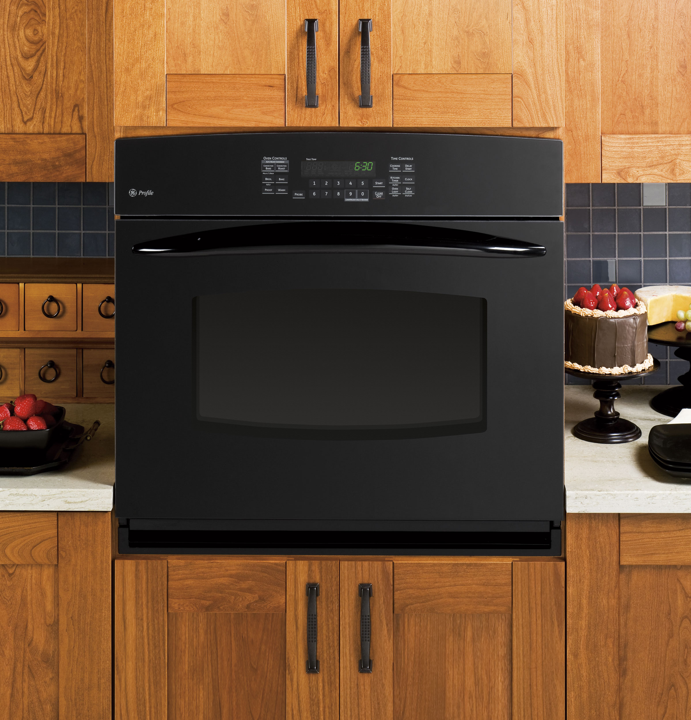 Built-In Single Convection Wall Oven PT916DRBB
