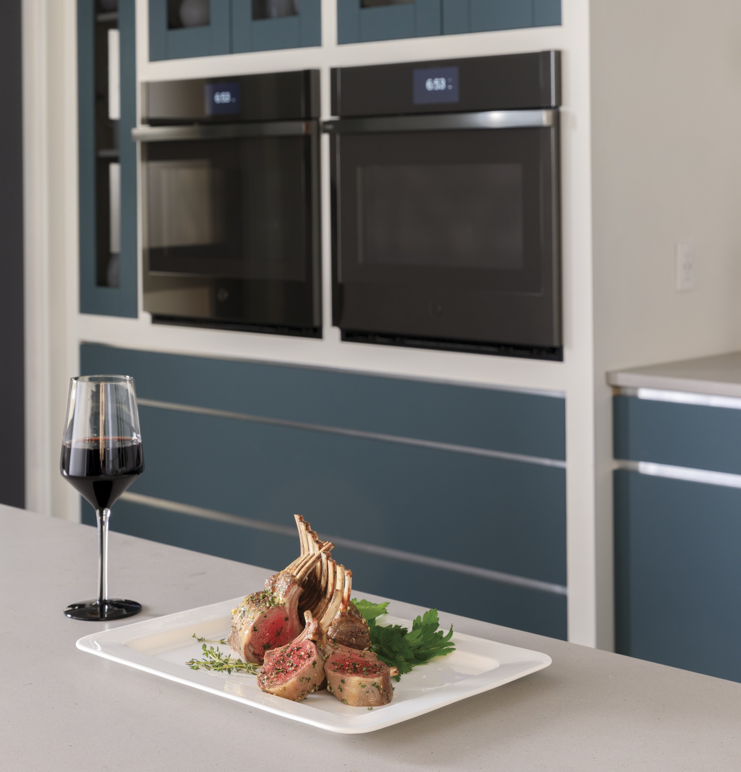 30" Smart Built-In Convection Double Wall Oven with No Preheat Air Fry and Precision Cooking PTD7000BNTS