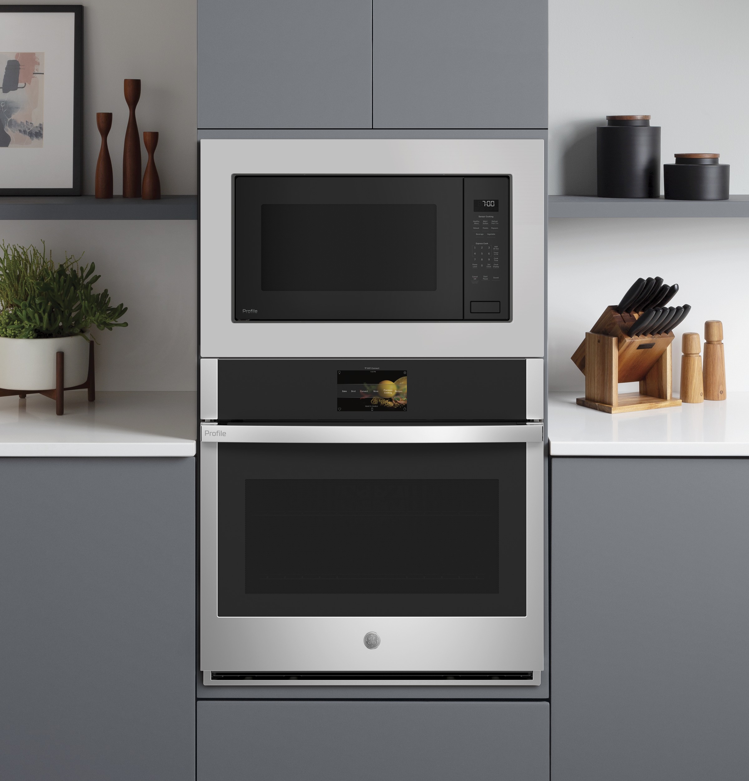 30" Smart Built-In Convection Single Wall Oven with In-Oven Camera and No Preheat Air Fry PTS9000SNSS