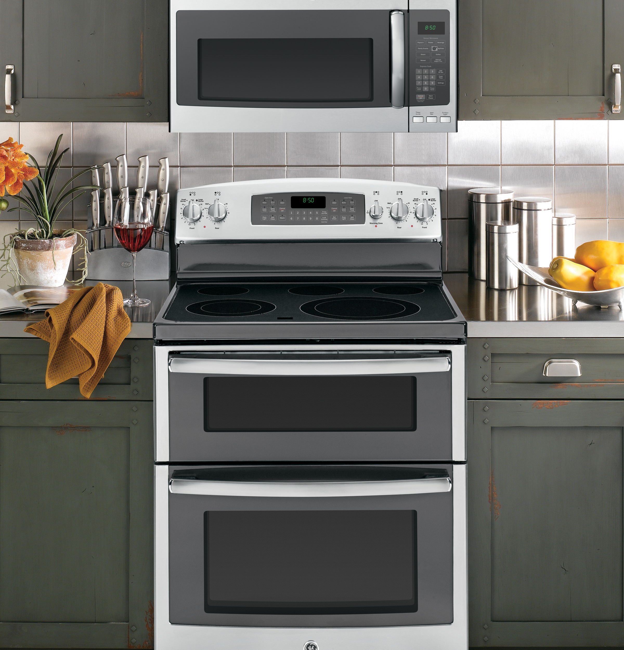 Series 1.9 Cu. Ft. Over-the-Range Sensor Microwave Oven PVM9195SFSS