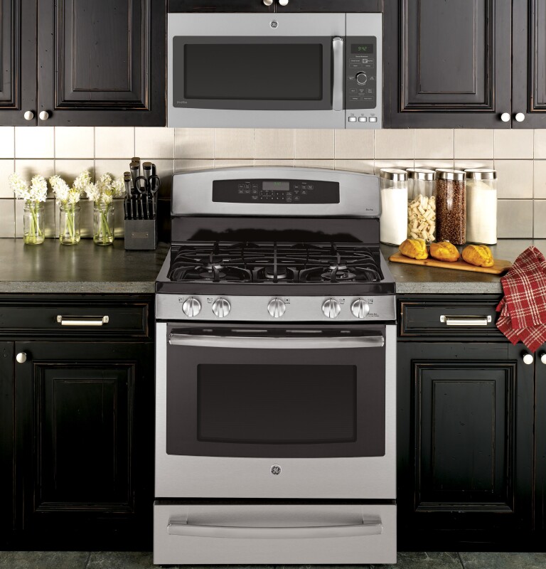 Series 2.1 Cu. Ft. Over-the-Range Sensor Microwave Oven PVM9215SFSS