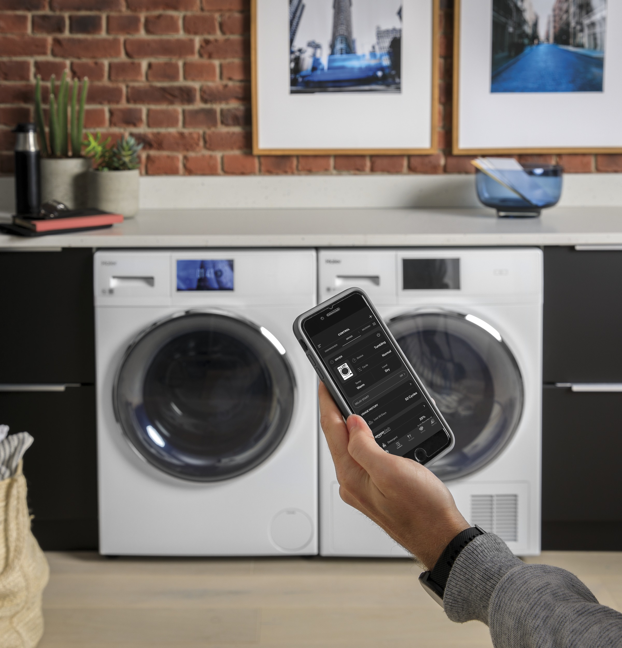 Haier ENERGY STAR® 2.4 Cu. Ft. Smart Frontload Washer QFW150SSNWW