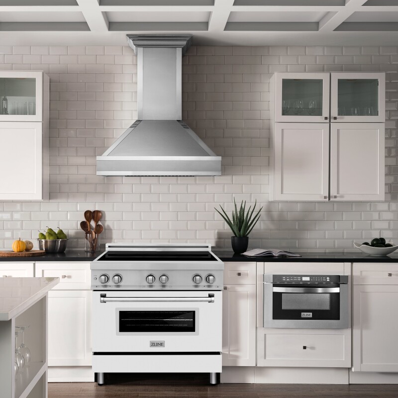 36" 4.6 cu. ft. Induction Range with a 4 Element Stove and Electric Oven RAIND36