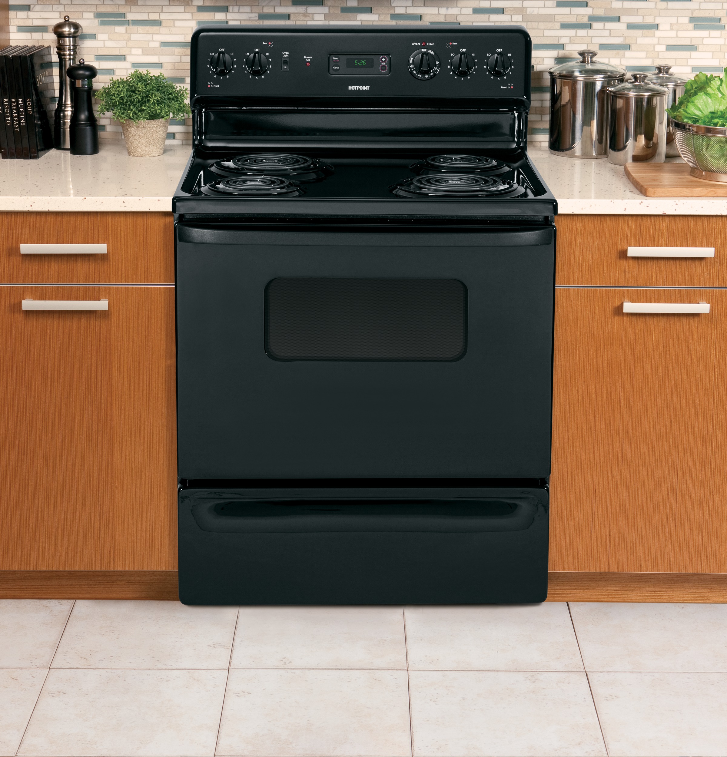 30" Free-Standing Electric Range RB526DPBB