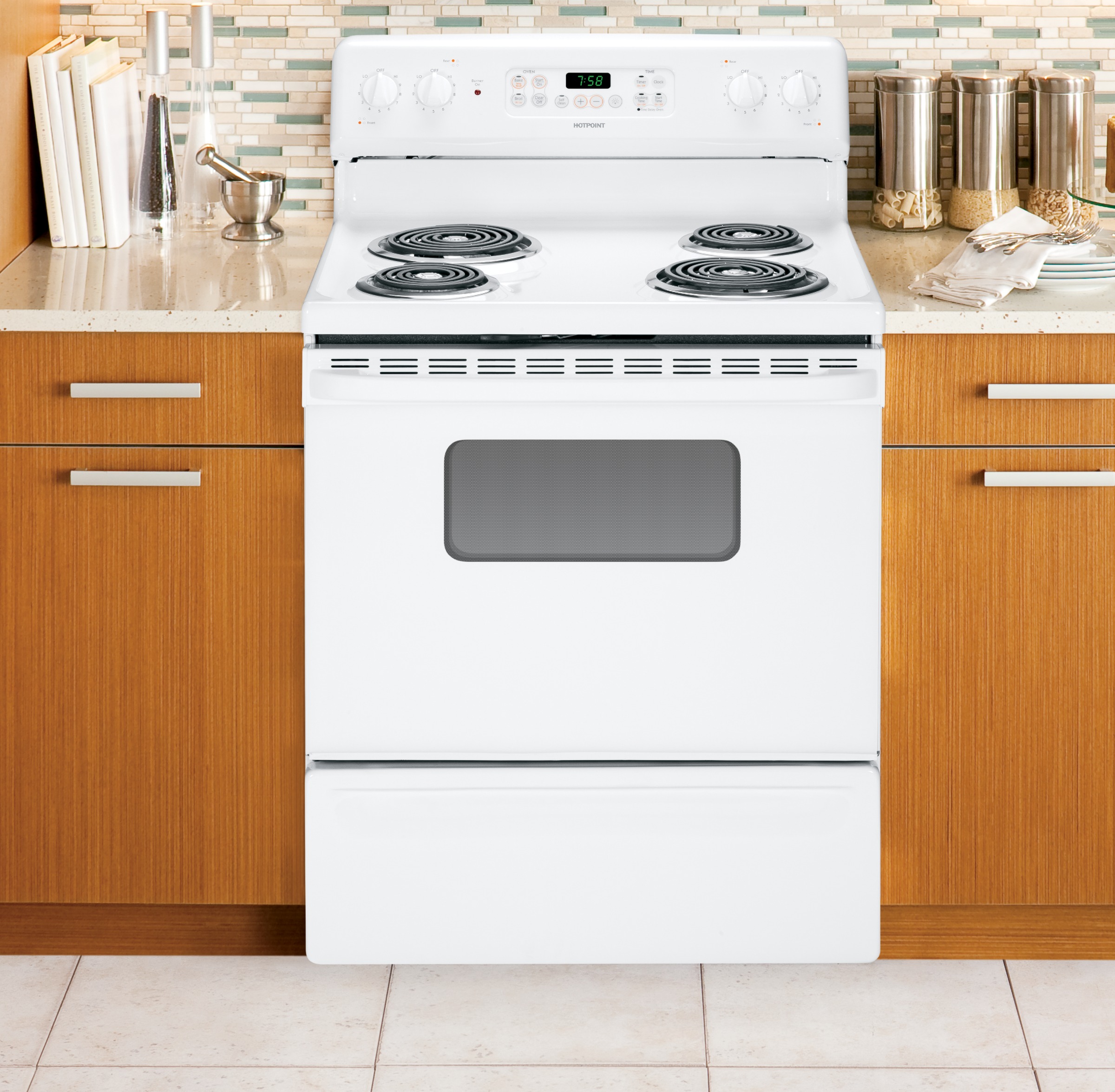 30" Free-Standing Electric Range RB758DPWW