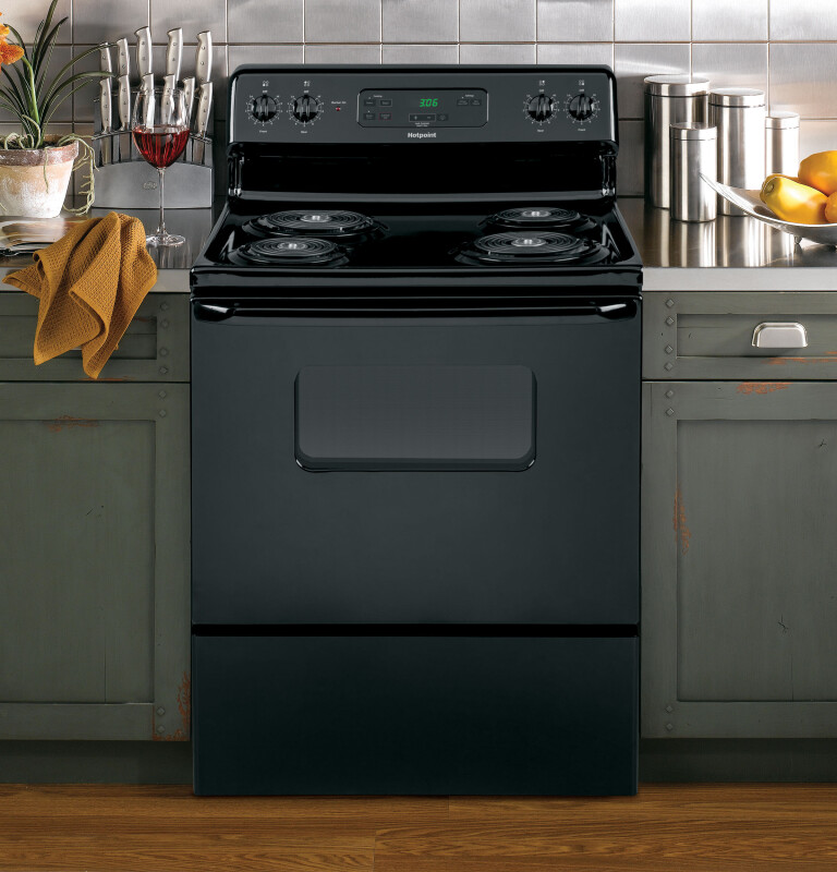 Energy Star® 30" Free-standing Standard Clean Electric Range RBS360DMBB