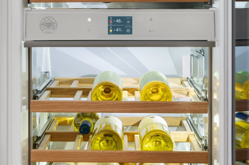 24 Built-in Wine Cellar Column REF24WCPIXR23
