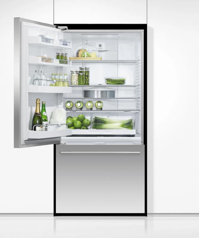 Freestanding Refrigerator Freezer, 32", 17.1 cu ft, Ice RF170WDLJX5