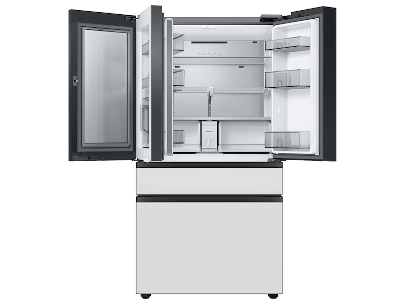 Bespoke 4-Door French Door Refrigerator (29 cu. ft.) with Beverage Center™ in White Glass RF29BB860012AA