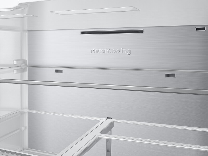 Bespoke 29 cu. ft. 4-Door French Door Refrigerator with Inner Beverage Center™ & FlexZone™ Drawer in Stainless Steel RF70F29DERAA