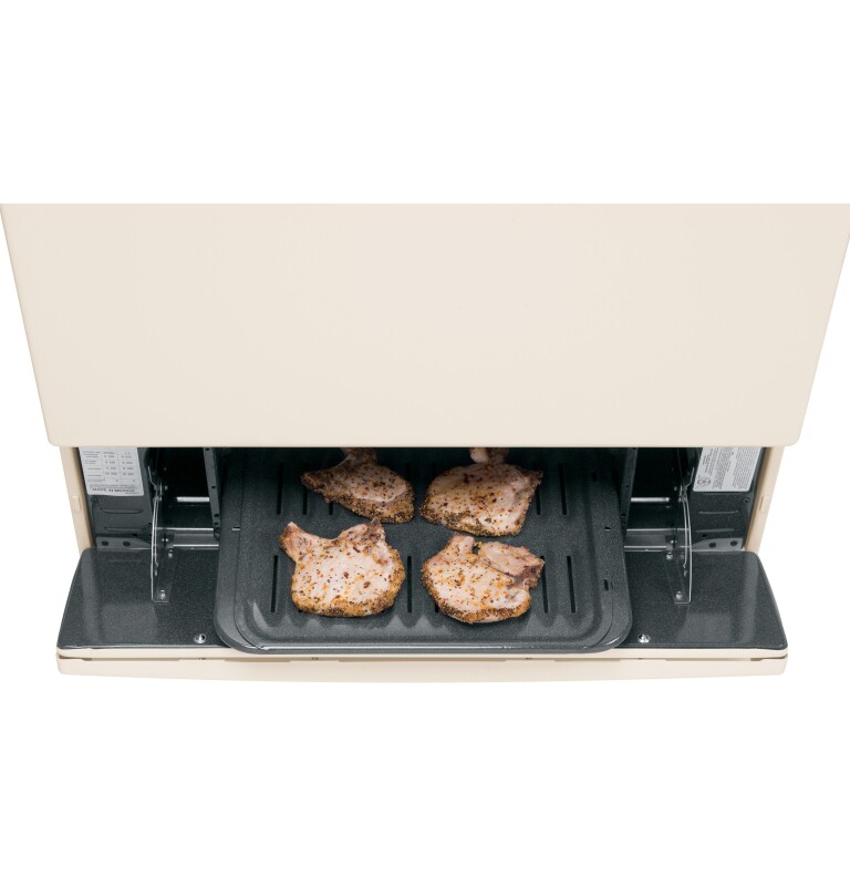 Hotpoint® 30" Free-Standing Gas Range RGB508PETCT