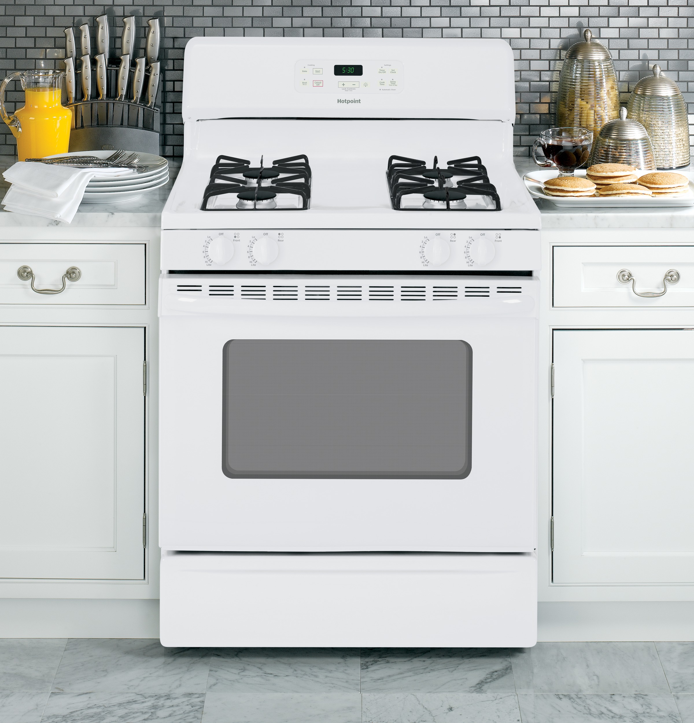 30" Free-Standing Gas Range RGB530DEHWW