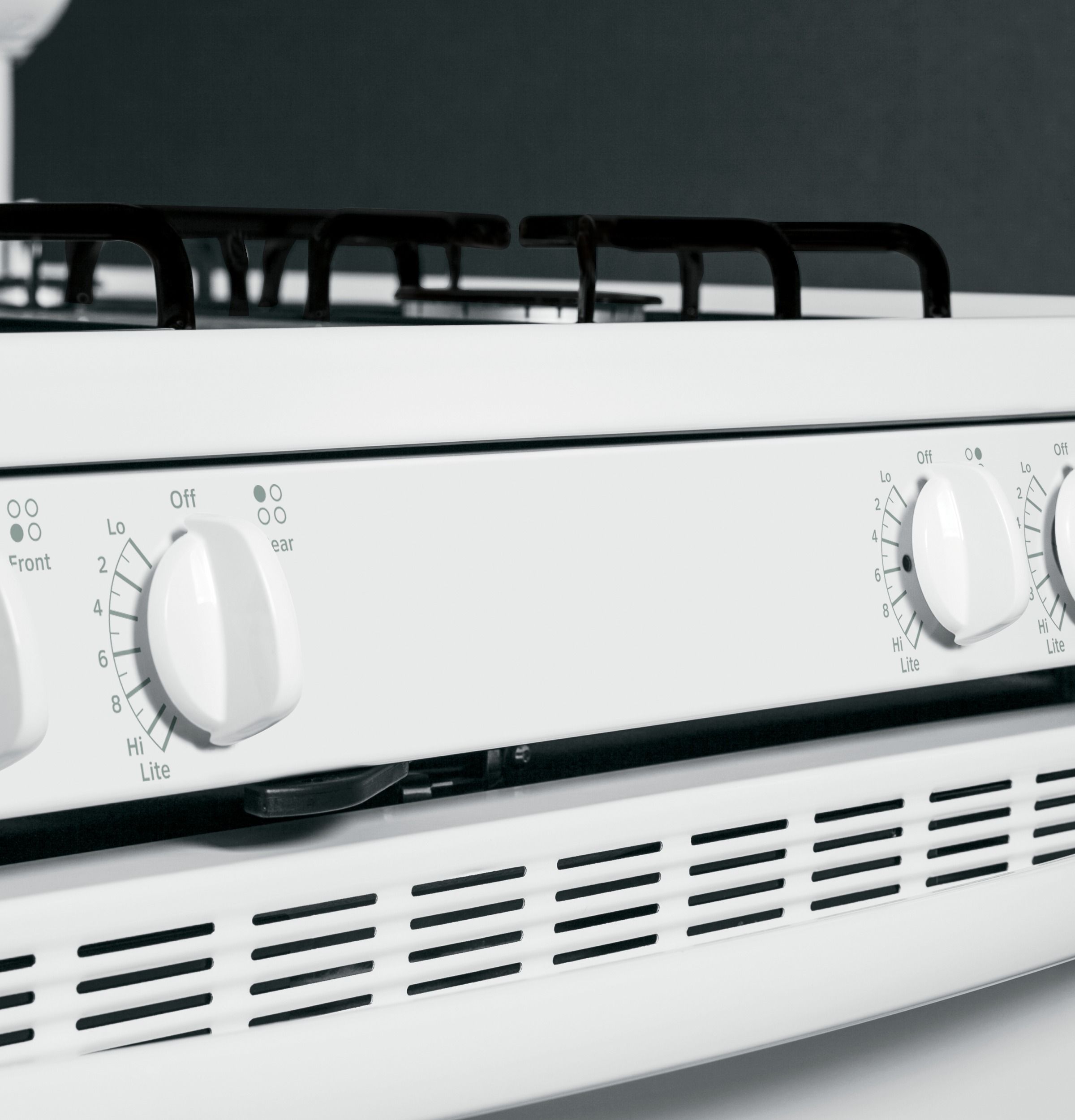 Hotpoint® 30" Free-Standing Gas Range RGB780DEHWW