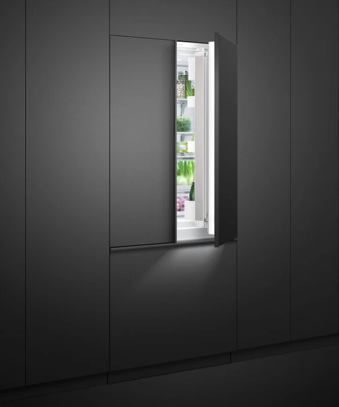 Integrated French Door Refrigerator Freezer, 32", Ice RS32A72J1