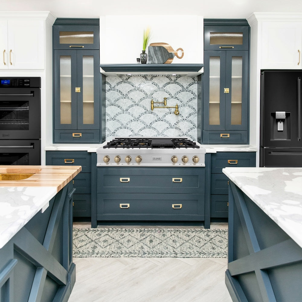 Autograph Edition 48" Porcelain Rangetop with 7 Gas Burners and Champagne Bronze Accents RTSZ48CB