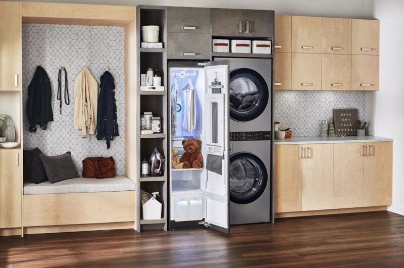 LG Styler® Smart wi-fi Enabled Steam Closet with TrueSteam® Technology and Exclusive Moving Hangers S3MFBN