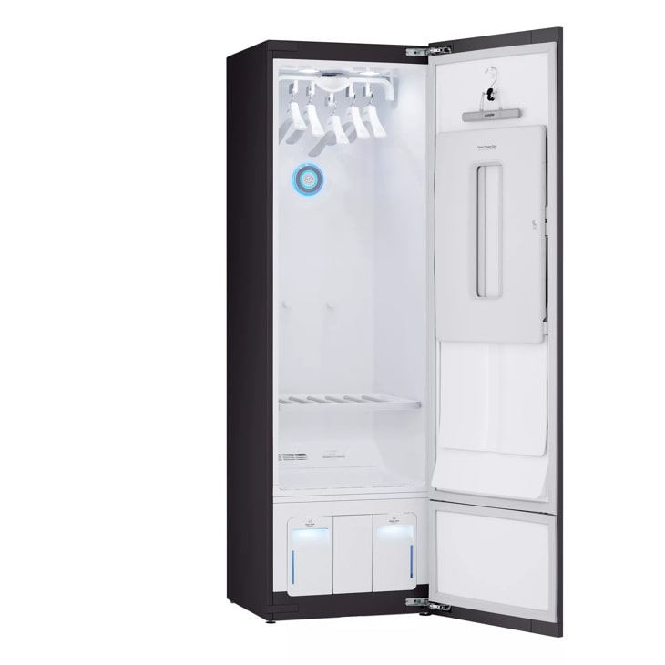 LG Styler® Steam Closet with TrueSteam® Technology and Exclusive Moving Hangers S5WBC