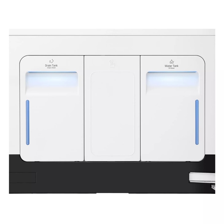 LG Styler® Steam Closet with TrueSteam® Technology and Exclusive Moving Hangers S5WBC