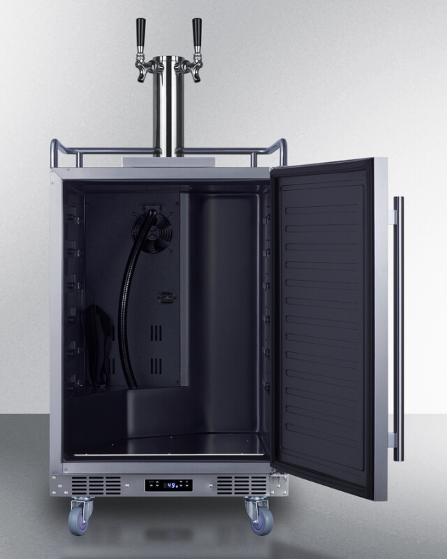 24" Wide Built-In Cold Brew Coffee Kegerator SBC682CFTWIN