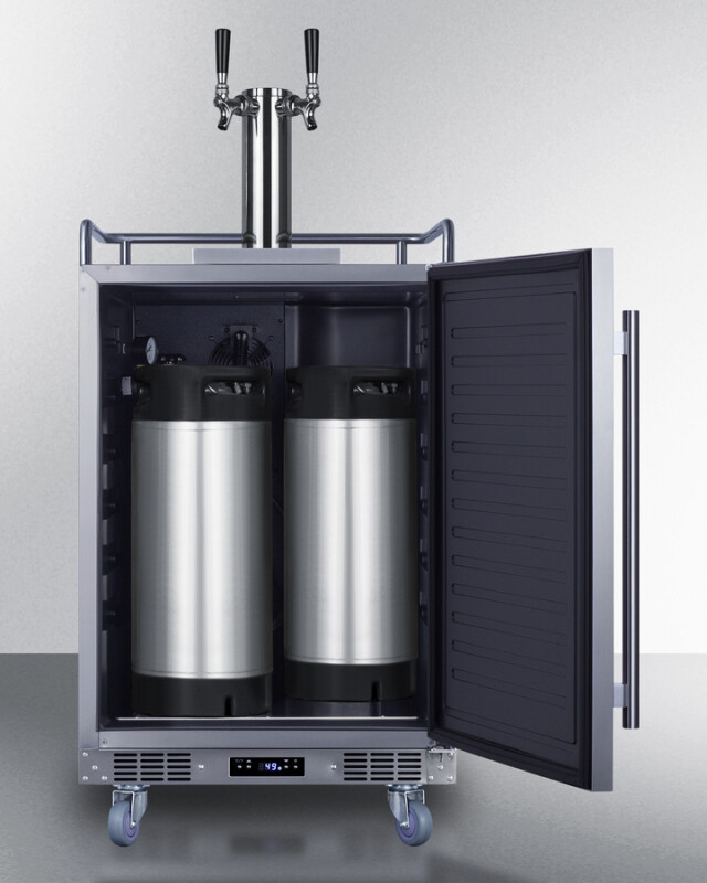 24" Wide Built-In Cold Brew Coffee Kegerator SBC682CFTWIN
