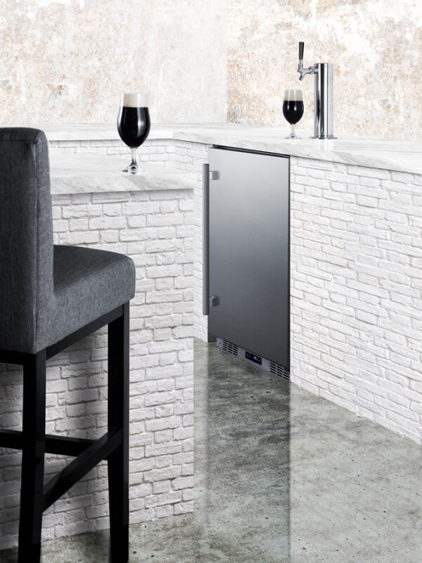 24" Wide Built-In Outdoor Beer Kegerator SBC683OS