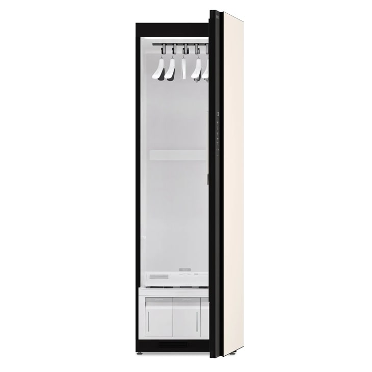 LG Styler® Smart Steam Closet with Dual TrueSteam® Technology and Dynamic MovingHanger™ SC5MAR4G