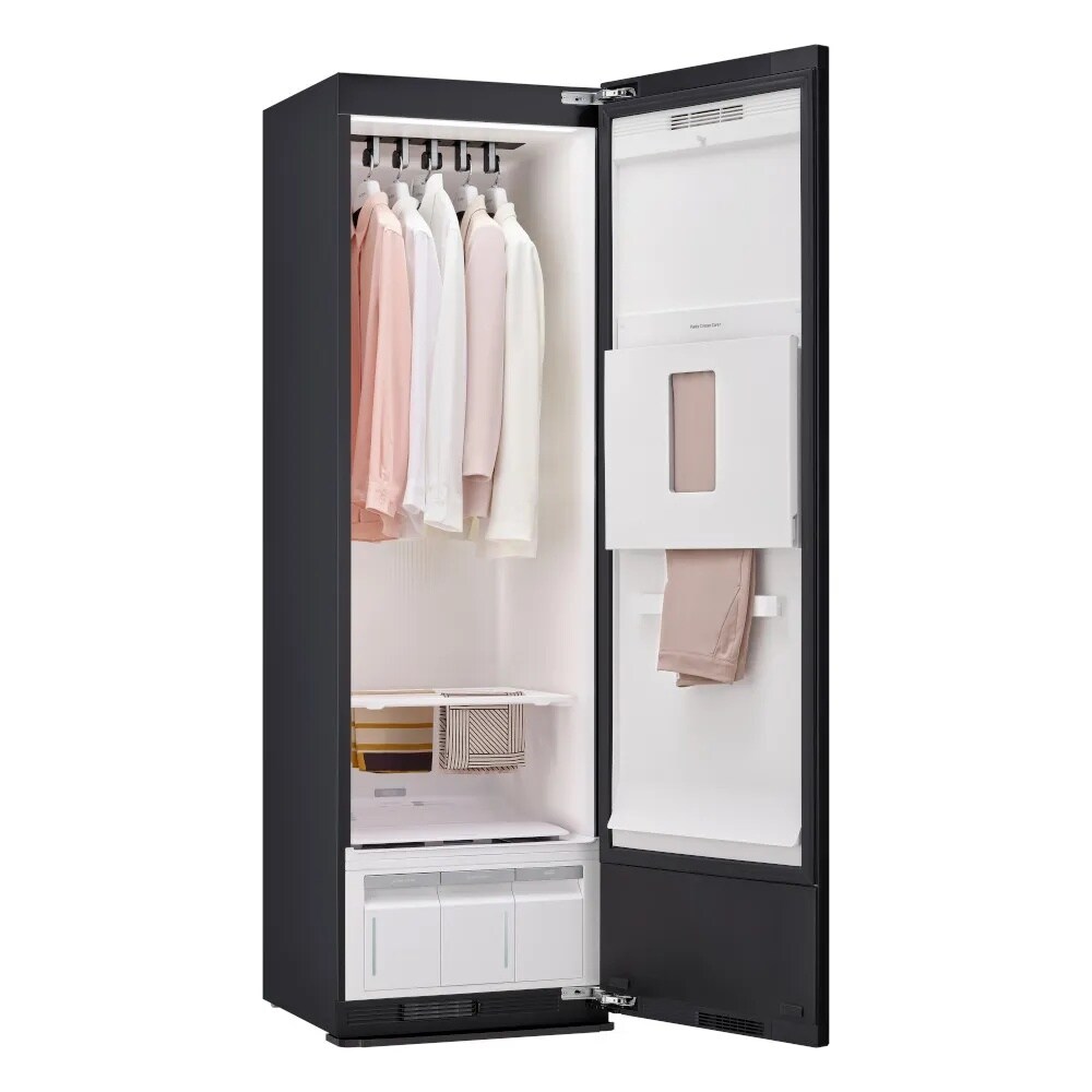 LG Styler® Smart Steam Closet with Dual TrueSteam® Technology and Dynamic MovingHanger™ SC5MAR4G