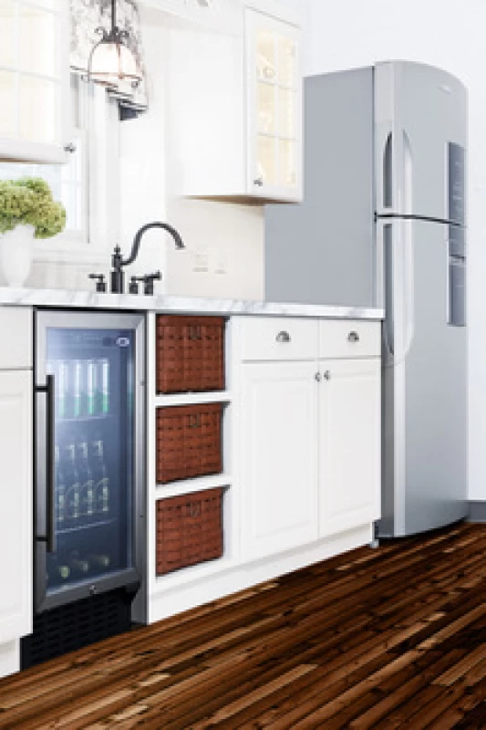 18" Wide Built-In Beverage Center SCR1841BCSS