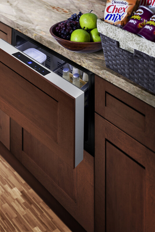 24" Wide Built-In Outdoor Drawer Refrigerator SDR241OS