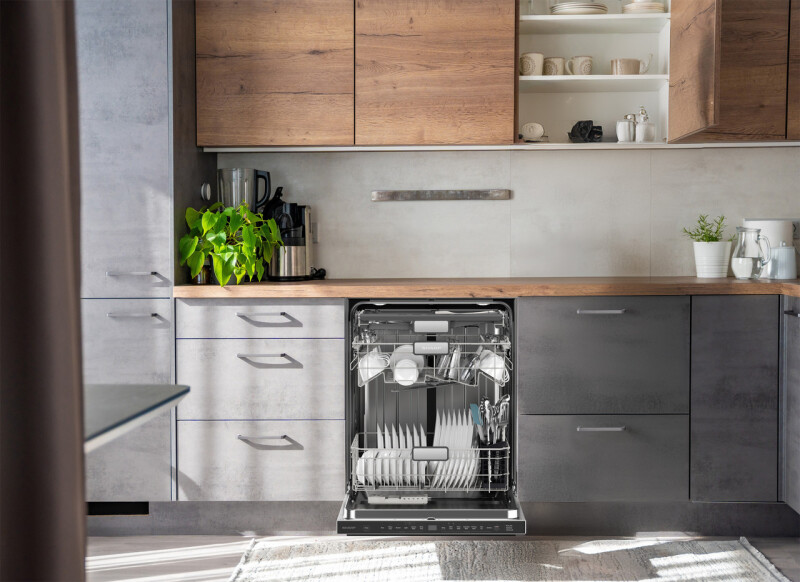 24 In. Stainless Steel 47db Dishwasher SDW6726MS