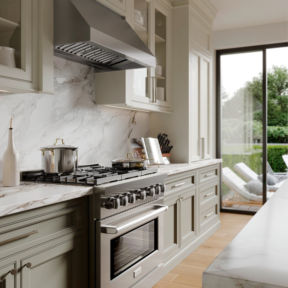 36in. 5.2 cu. ft. 6 Burner Gas Range with Convection Gas Oven in Stainless Steel SGR36