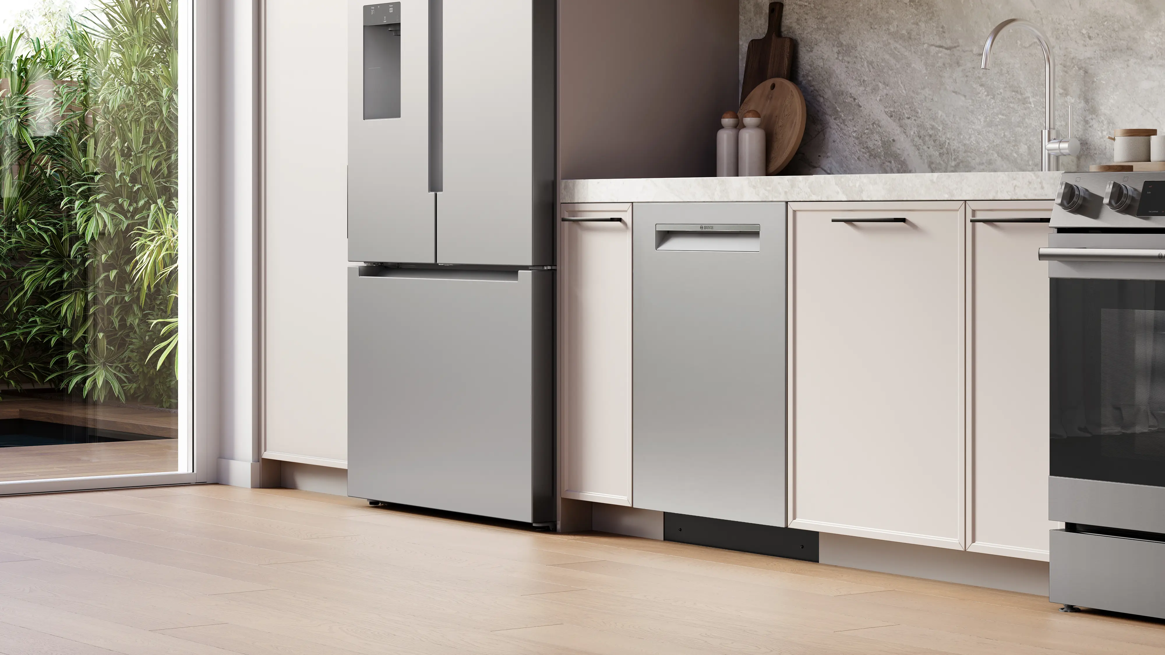 300 Series Dishwasher 24'' SHP53EM5N