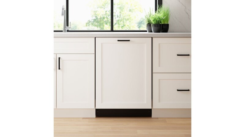 100 Plus Dishwasher 24'' SHV4AEB3N