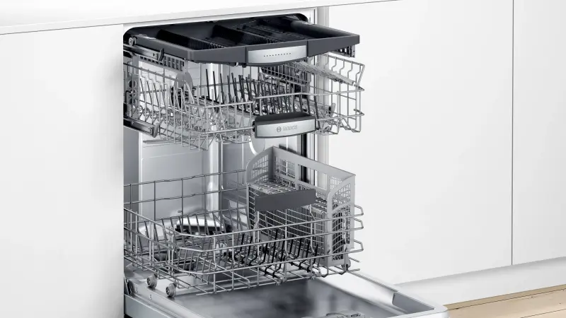 800 Series Dishwasher 24'' SHXM78Z55N