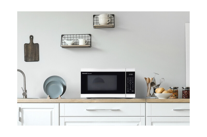 1.1 cu. ft. 1000W White Countertop Microwave Oven SMC1161KW