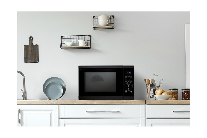 1.4 Cu. Ft. 1100w Black Countertop Microwave Oven SMC1461KB