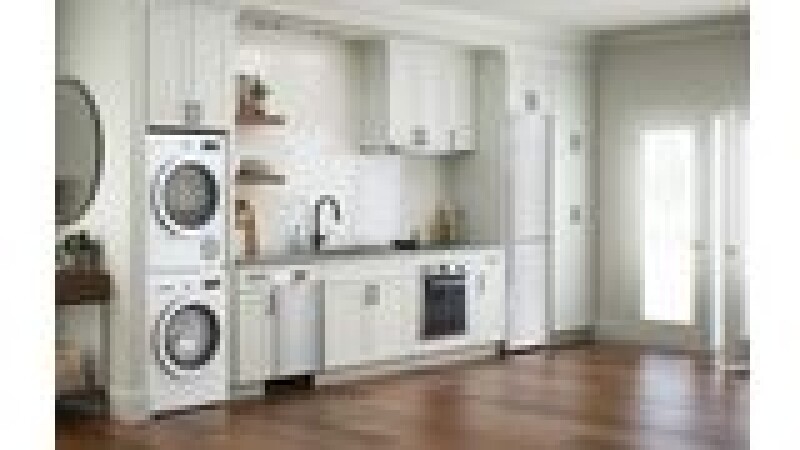 800 Series Dishwasher17 3/4'' Stainless steel SPE68U55UC