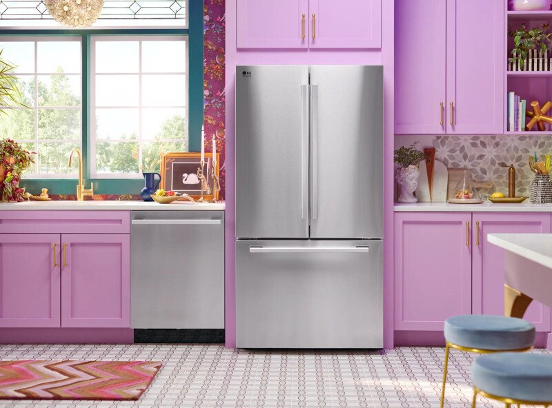 LG STUDIO 27 cu. ft. Smart Counter-Depth MAX™ French Door Refrigerator SRFB27S3