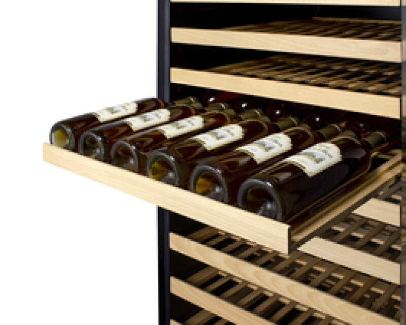 24" Wide Single Zone Wine Cellar SWC1926BCSS