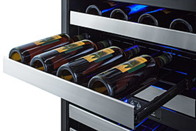24" Wide Built-In Wine Cellar SWC532BLBISTCSS