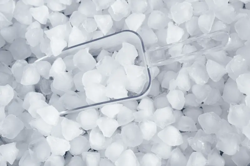 Built-in Freezer Column 18"  External Ice & Water Dispenser  Left Hinge T18ID905LP