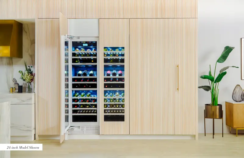 Built-in Wine Cooler with Glass Door 18" Built-in Wine Cooler with Glass Door 18'' T18IW905SP