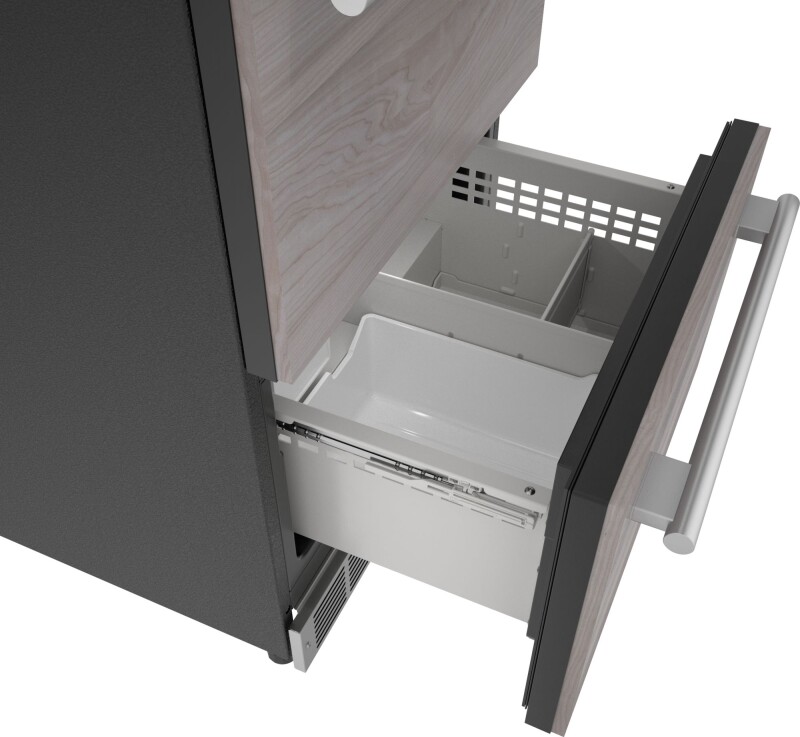Freedom 24 inch UC Refrigerator Freezer - Custom 24" T24UC905DP